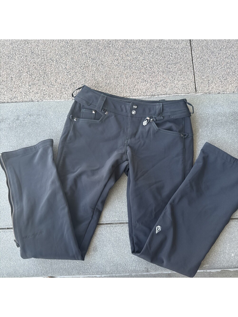 Volcom Battle Stretch Snowboard Pants Women’s Large Black Softshell Ski 32x31